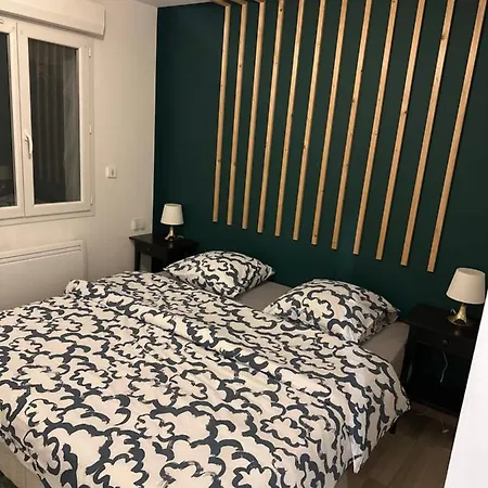 Apartment 8 Personnes Max *